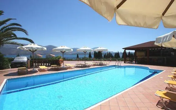 Bella Vista Studios And Apartments Lixouri Aparthotel